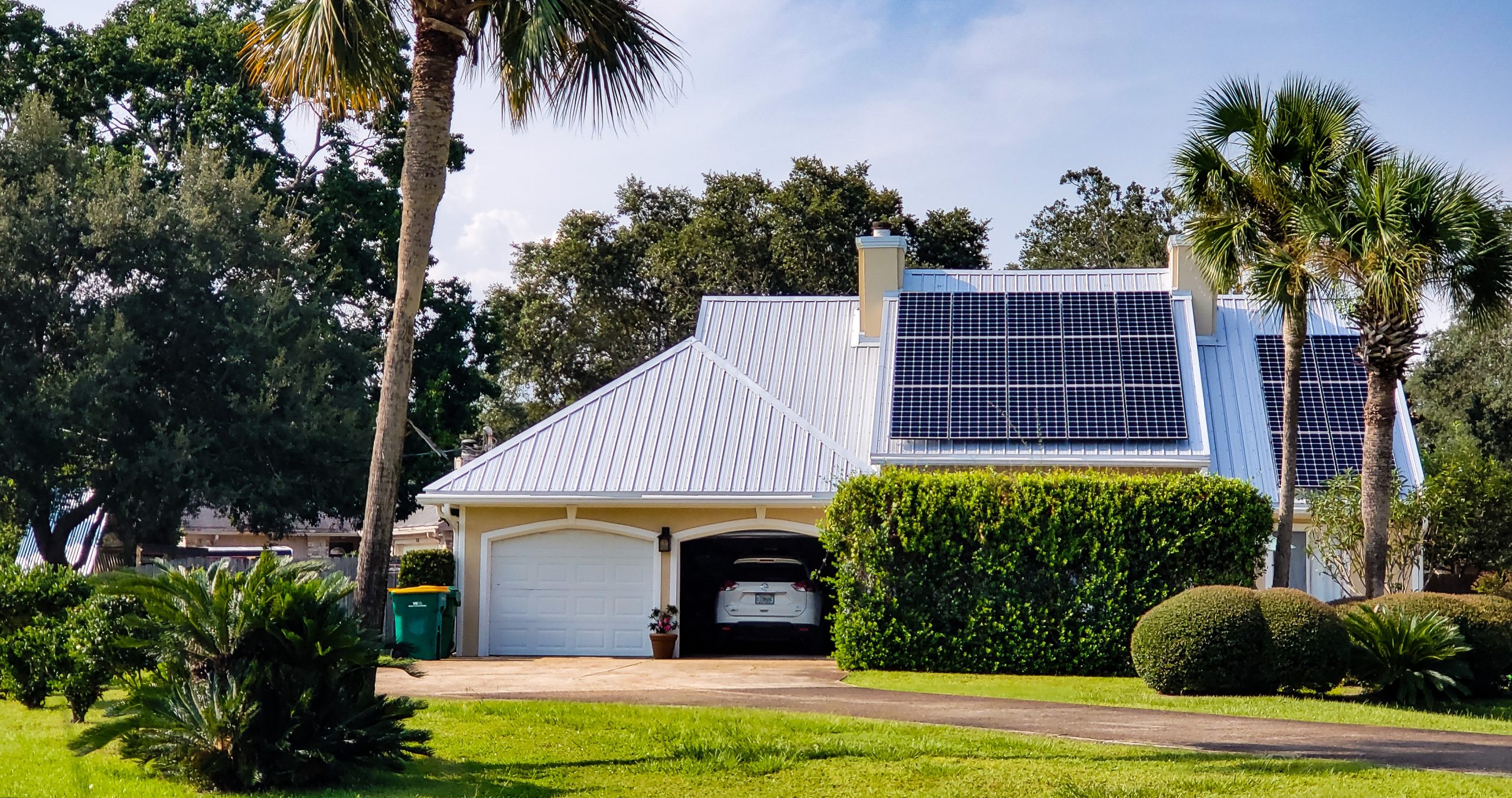 A Guide to Upgrading Your Residential Solar System: Factors to Consider and Expert Recommendations